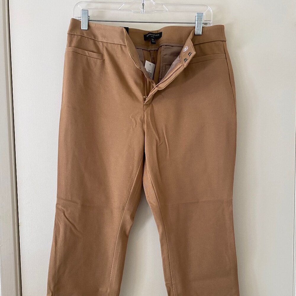 NWT Banana Republic Curvy Sloan Skinny-Fit Washable Pant - Khaki - Size 8S